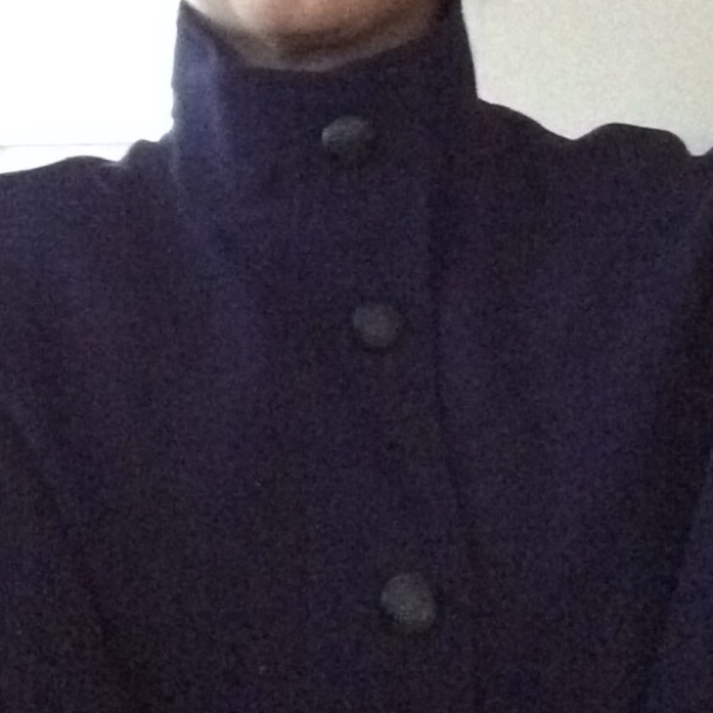 Navy cape - Picture 4 of 6